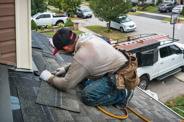 Professional Roofing technician working in Hinton, VA